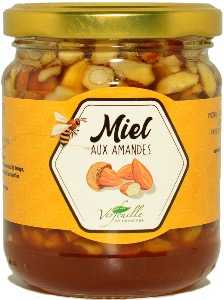 Gourmandise de miel et d'amandes 