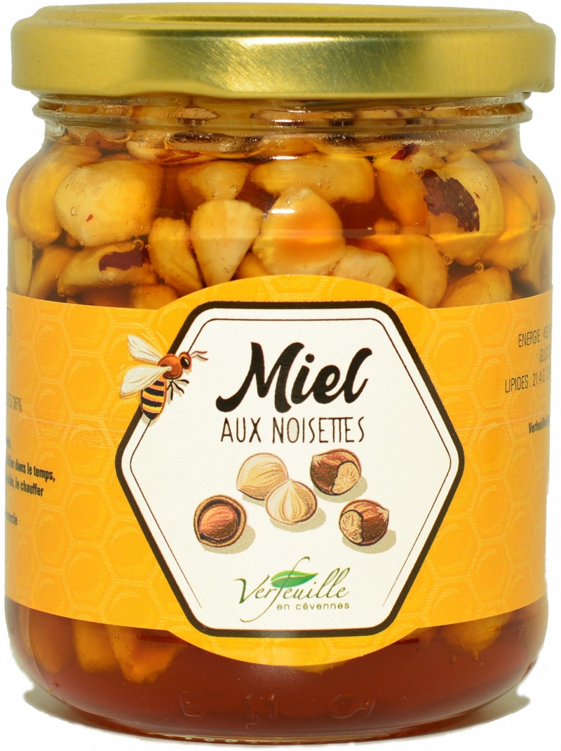 Gourmandise de miel aux noisettes 